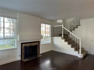 Photo #5: OC23144381 Listing 