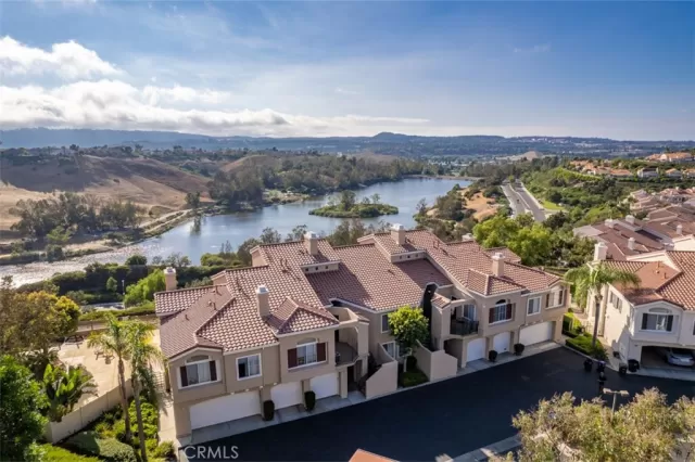 MLS: OC23144492 Condo For Sale