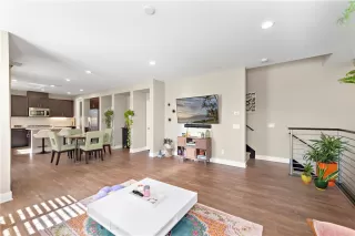 Photo #3: OC23144535 Listing 