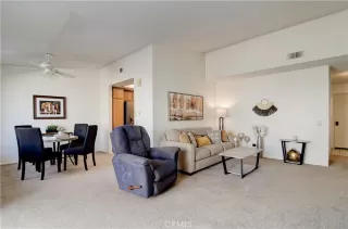 Photo #4: OC23144654 Listing