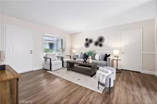 Photo #1: OC23144753 Listing 