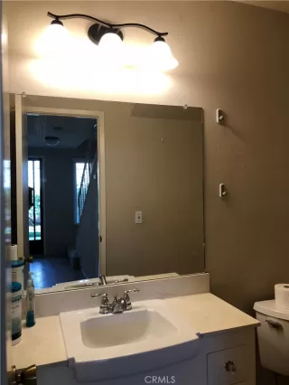 Photo #5: OC23144817 Listing 