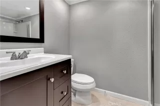 Photo #6: OC23145133 Listing 