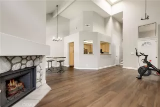 Photo #3: OC23145175 Listing 