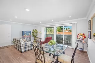 Photo #5: OC23145341 Listing