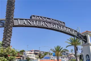 More Details about MLS # OC23145408 : 24725 SANTA CLARA AVENUE 10