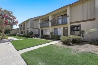 Photo #2: OC23145482 Listing 