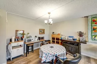 Photo #6: OC23145552 Listing