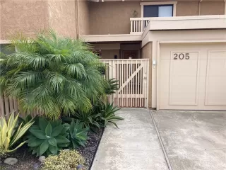 Photo #1: OC23145597 Listing 