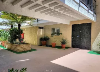 Photo #2: OC23145983 Listing