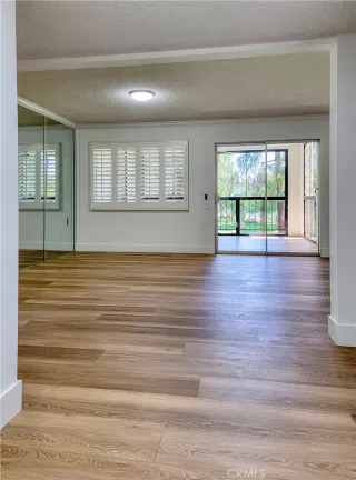 Photo #3: OC23145983 Listing