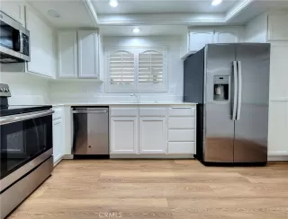 Photo #6: OC23145983 Listing