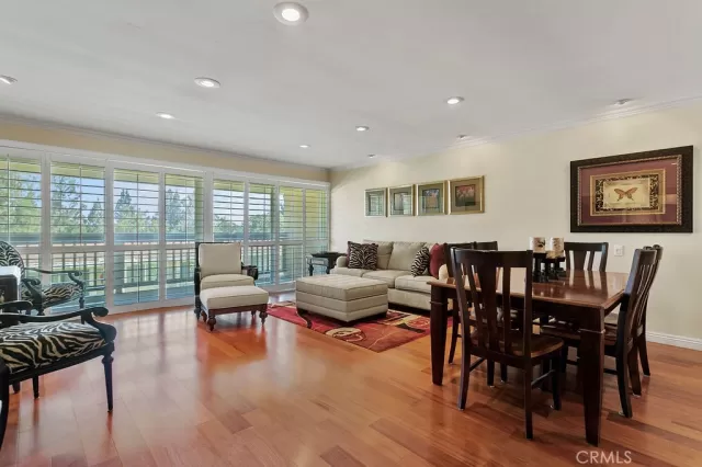 MLS: OC23146037 Condo For Sale