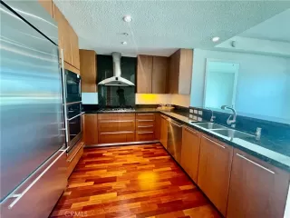 Photo #6: OC23146154 Listing 