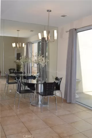 Photo #5: OC23146324 Listing 