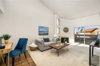 Photo #5: OC23146331 Listing 