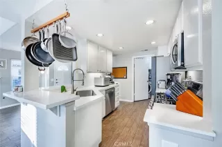 Photo #1: OC23146528 Listing 