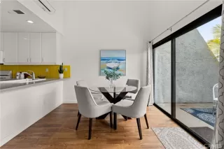 Photo #5: OC23146675 Listing