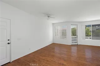 Photo #5: OC23146946 Listing