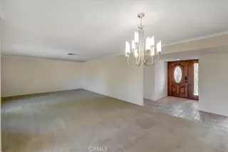 Photo #5: OC23147050 Listing