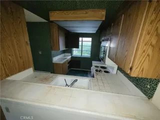 Photo #4: OC23147147 Listing 