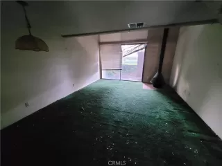 Photo #5: OC23147147 Listing 