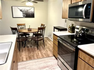 Photo #4: OC23147891 Listing 