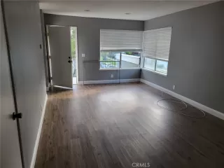 Photo #1: OC23148104 Listing