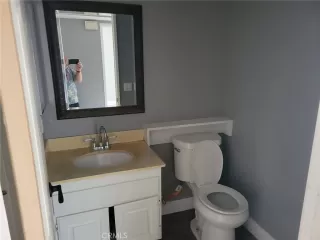 Photo #4: OC23148104 Listing