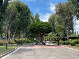 Photo #1: OC23148118 Listing