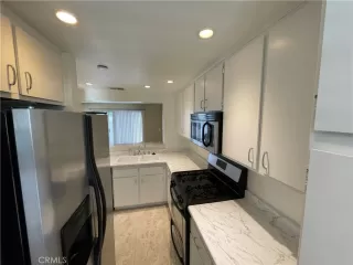 Photo #1: OC23148139 Listing