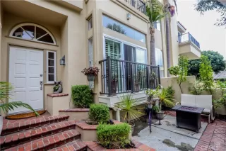 Photo #1: OC23148193 Listing 