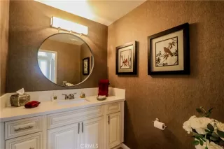 Photo #6: OC23148193 Listing 