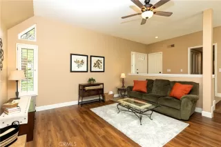 Photo #4: OC23148225 Listing