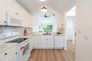 Photo #3: OC23148356 Listing 