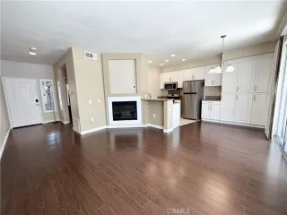 Photo #1: OC23148648 Listing 