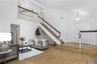 Photo #3: OC23148802 Listing 