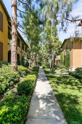 Photo #6: OC23148954 Listing 