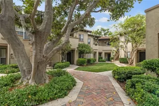 Photo #1: OC23149303 Listing