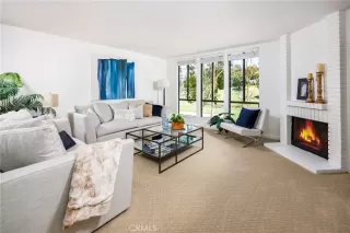 Photo #1: OC23149305 Listing