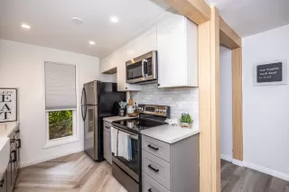 Photo #1: OC23149306 Listing