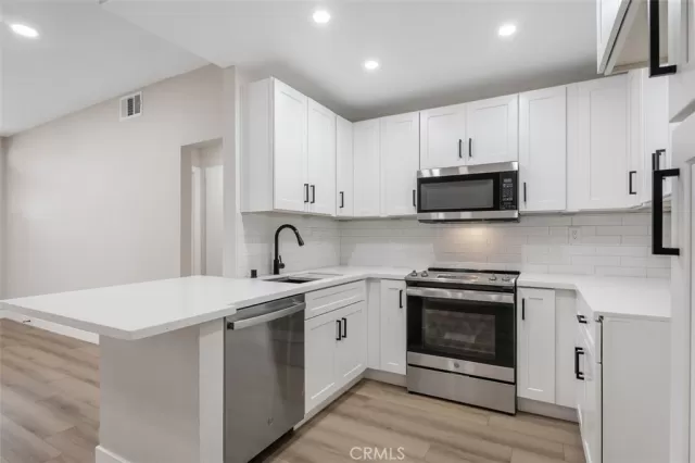 MLS: OC23149309 Condo For Sale