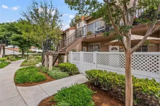 Photo #4: OC23149309 Listing 