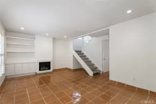 Photo #3: OC23149828 Listing