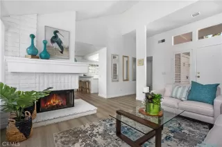 Photo #6: OC23149881 Listing 