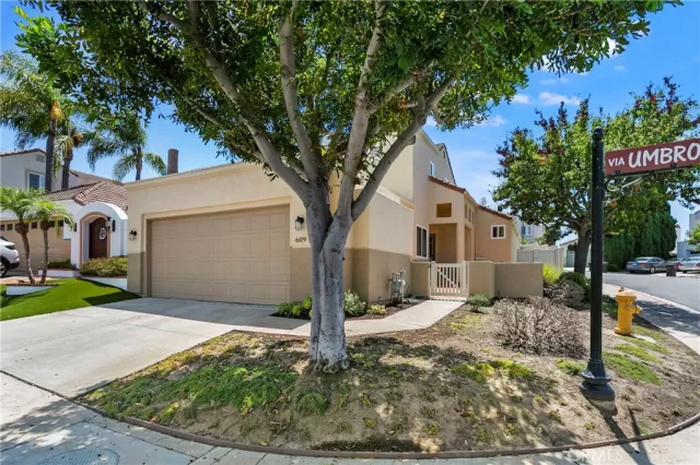 MLS: OC23150001 Condo For Sale