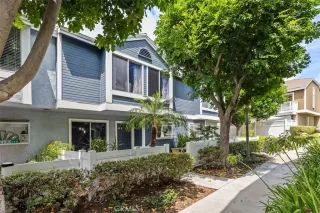 Photo #1: OC23150092 Listing