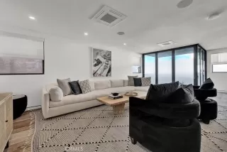 Photo #2: OC23150158 Listing 