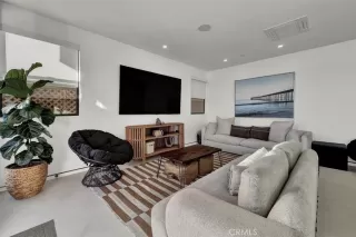 Photo #3: OC23150159 Listing 