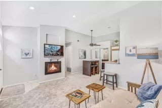 Photo #3: OC23150310 Listing 